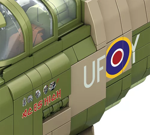 Revell Brick System Iron Maiden Spitfire Mk.II "Aces High" – 1:18 repülőgép építőkocka-készlet