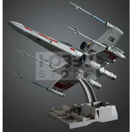 Revell Star Wars Bandai X-Wing Starfighter 1:72 űrhajó makett 01200R