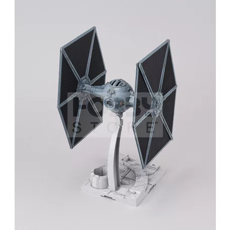 Revell Star Wars Bandai TIE Fighter 1:72 űrhajó makett 01201R