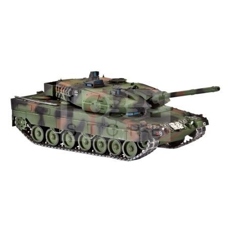 Revell Leopard 2 A6/A6M 1:72 harcjármű makett 03180R