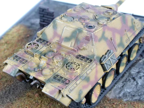 Revell Sd.Kfz.173 Jagdpanther – 1:76 harckocsi makett