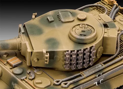 Revell PzKpfw VI Ausf. H TIGER – 1:72 harckocsi makett