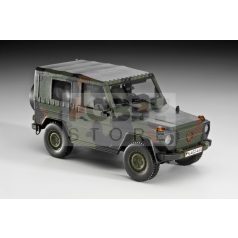 Revell Lkw gl leicht Wolf 1:35 harcjármű makett 03277R