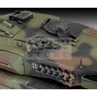 Revell Leopard 2A6/A6NL 1:35 harcjármű makett 03281R