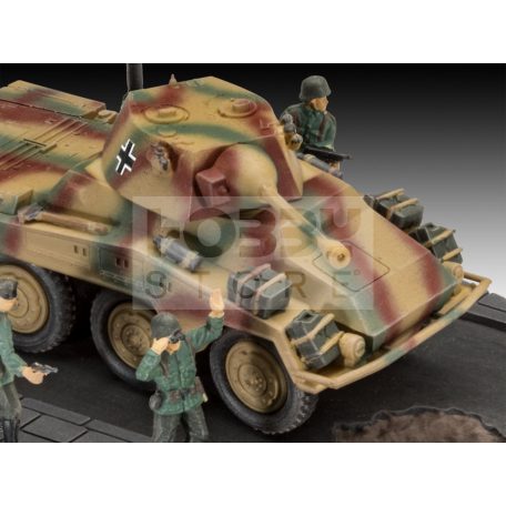 Revell Sd.Kfz. 234/2 Puma 1:76 harcjármű makett 03288R