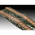 Revell Churchill A.V.R.E. 1:76 harcjármű makett 03297R