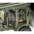 Revell BM-13-16 a WOT 8-on 1:35 harcjármű makett 03338R