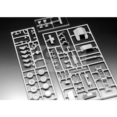 Revell ATF Dingo 1 1:72 harcjármű makett 03345R