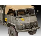 Revell Unimog 404 S 1:35 harcjármű makett 03348R
