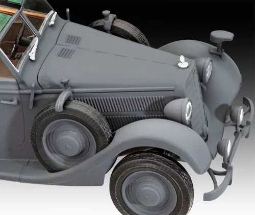 Revell Typ 320 (W142) Cabriolet – 1:35 autó makett