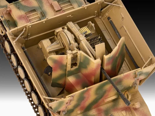 Revell Flakpanzer IV - Möbelwagen 3,7 cm Flak 43 – 1:72 harcjármű makett