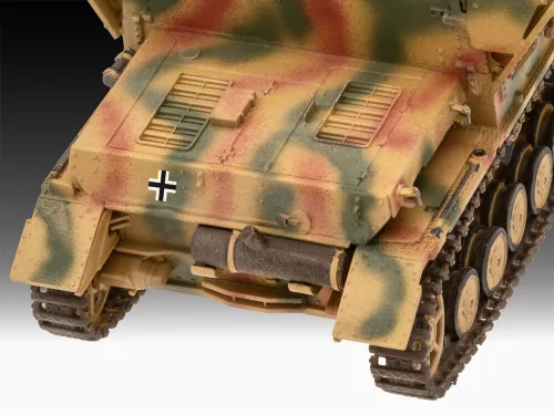 Revell Flakpanzer IV - Möbelwagen 3,7 cm Flak 43 – 1:72 harcjármű makett
