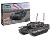 Revell Leopard 2A4 (40th Anniversary Special Livery) – 1:35 harckocsi makett