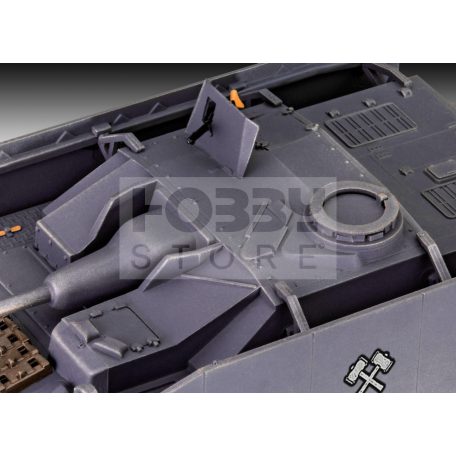 Revell Sturmgeschütz IV (World of Tanks) 1:72 harcjármű makett 03502R