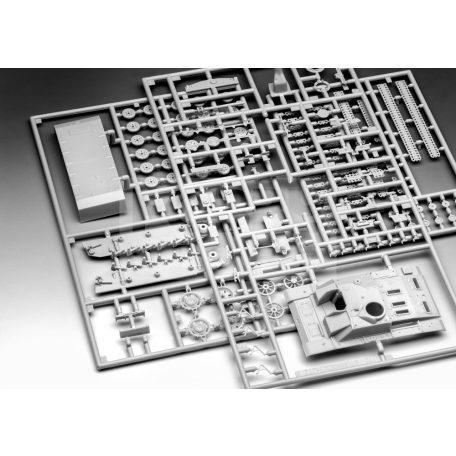 Revell Sturmgeschütz IV (World of Tanks) 1:72 harcjármű makett 03502R