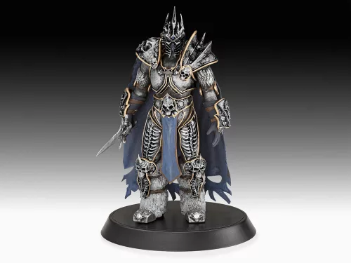 Revell World of Warcraft The Lich King – 1:16 figura makett