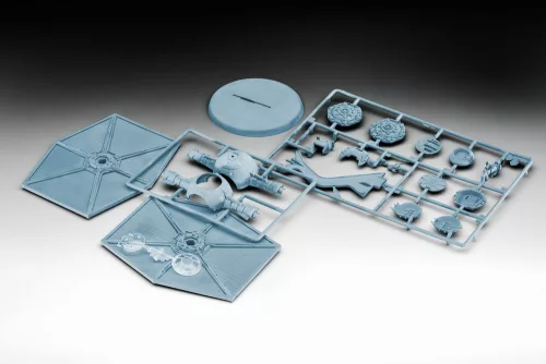Revell TIE Fighter – 1:110 űrhajó makett