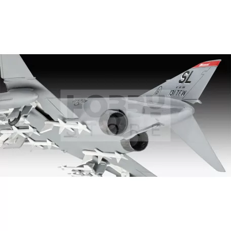 Revell Easy-Click F-4E Phantom 1:72 repülő makett 03651R