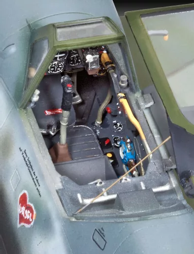 Revell Messerschmitt Bf109G-10 Erla – 1:32 repülőgép makett