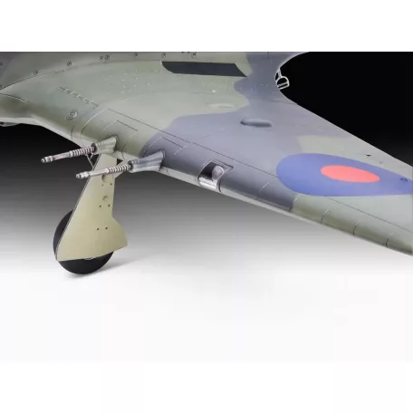 Revell Hawker Sea Hurricane Mk.IIC 1:32 repülő makett 03768R