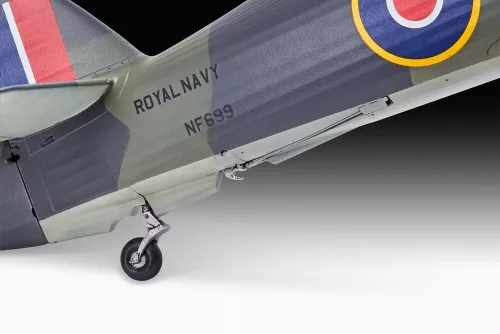 Revell Hawker Sea Hurricane Mk.IIC – 1:32 repülőgép makett