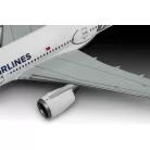 Revell Boeing Airbus A350-900 "Turkish Airlines" 1:144 repülő makett 03773R