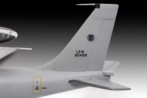 Revell Boeing E-3A – 1:144 repülőgép makett