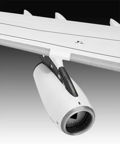 Revell A340-300 Lufthansa New Livery – 1:144 repülőgép makett