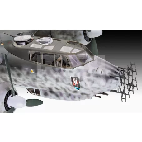 Revell Do 217J-1/2 1:48 repülő makett 03814R