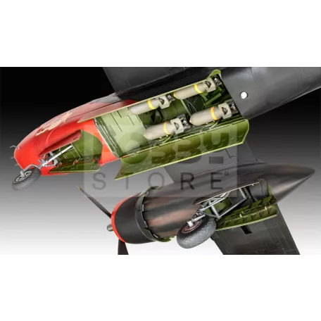 Revell B-26C Invader 1:48 repülő makett 03823R