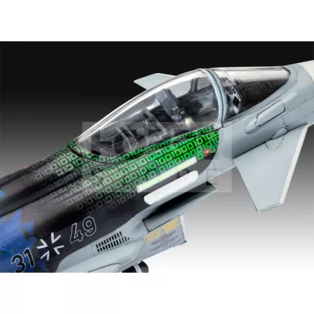 Revell Eurofighter "Luftwaffe 2020 Quadriga" 1:72 repülő makett 03843R