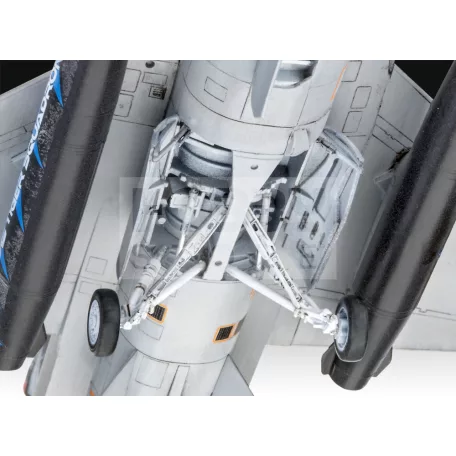 Revell F-16D Fighting Falcon 1:72 repülő makett 03844R