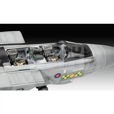 Revell Tornado GR.4 Farewell 1:48 repülő makett 03853R