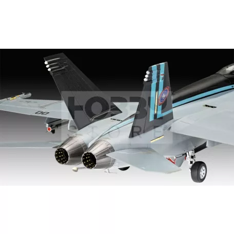 Revell F/A-18E Super Hornet Top Gun 1:48 repülő makett 03864R