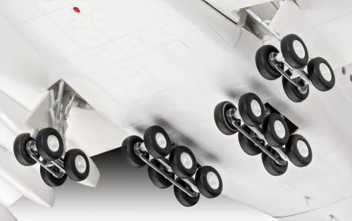Revell Airbus A380-800 Lufthansa "New Livery" – 1:144 repülőgép makett