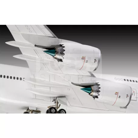 Revell Boeing 747-8 Lufthansa New Livery makett 1:144 repülő makett 03891R