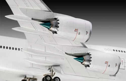 Revell Boeing 747-8 Lufthansa "New Livery" – 1:144 repülőgép makett