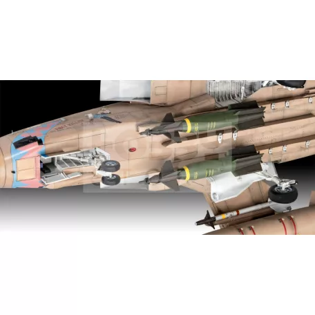 Revell Tornado GR Mk. 1 RAF Gulf War makett 1:32 repülő makett 03892R