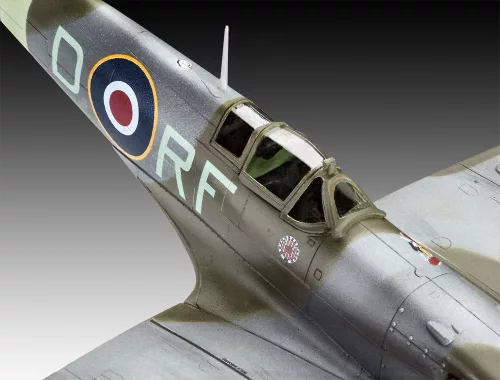 Revell Supermarine Spitfire Mk.Vb – 1:72 repülőgép makett