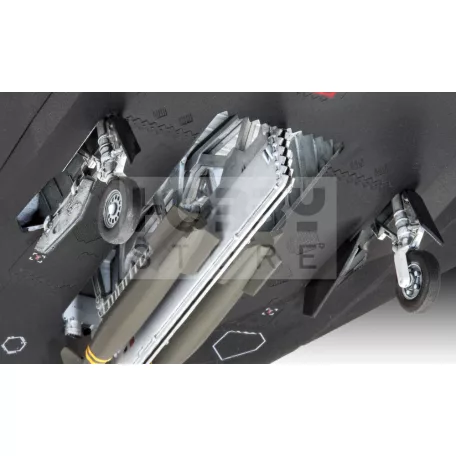 Revell F-117 Stealth Fighter 1:72 repülő makett 03899R