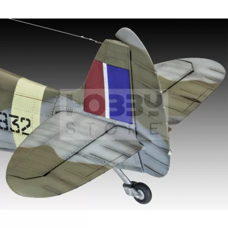 Revell Spitfire Mk.IXC 1:32 repülő makett 03927R