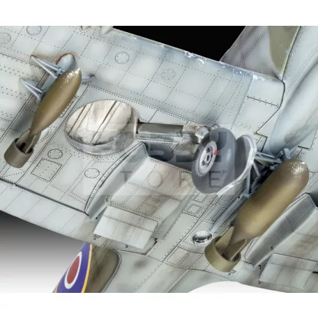 Revell Spitfire Mk.IXC 1:32 repülő makett 03927R