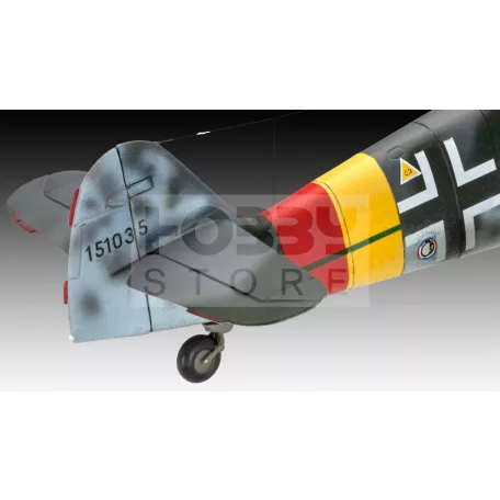 Revell Messerschmitt Bf109 G-10 1:48 repülő makett 03958R