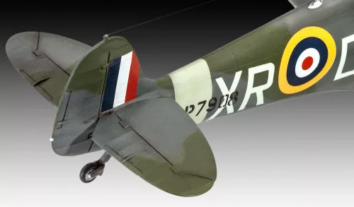 Revell Spitfire Mk.II – 1:48 repülőgép makett