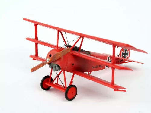 Revell Fokker Dr. 1 Triplane – 1:72 repülőgép makett