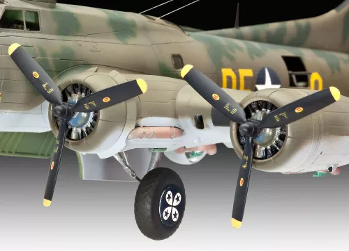Revell B-17F Memphis Belle – 1:72 repülőgép makett