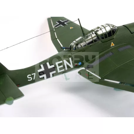 Revell - Junkers Ju 87 G/D Tank Buster 1:72 repülő makett 04692R