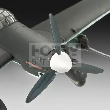 Revell - Junkers Ju 87 G/D Tank Buster 1:72 repülő makett 04692R