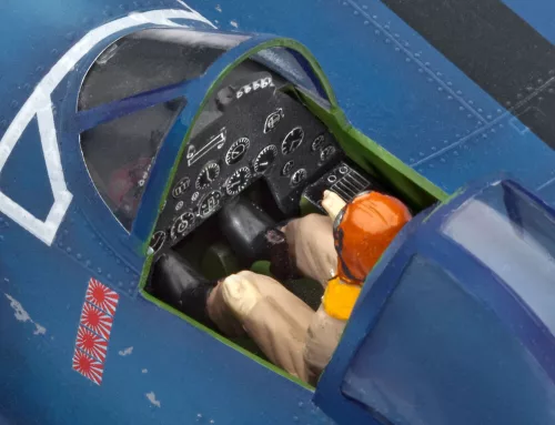 Revell Vought F4U-1A CORSAIR – 1:32 repülőgép makett
