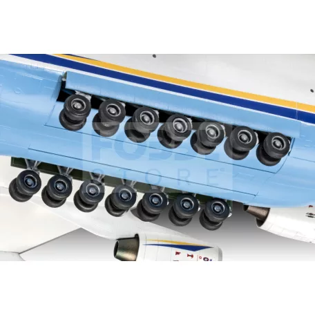 Revell Antonov An-225 Mrija 1:144 repülő makett 04958R